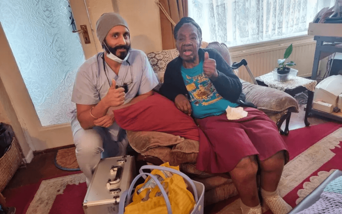 Dental home visit care and mobile dentistry